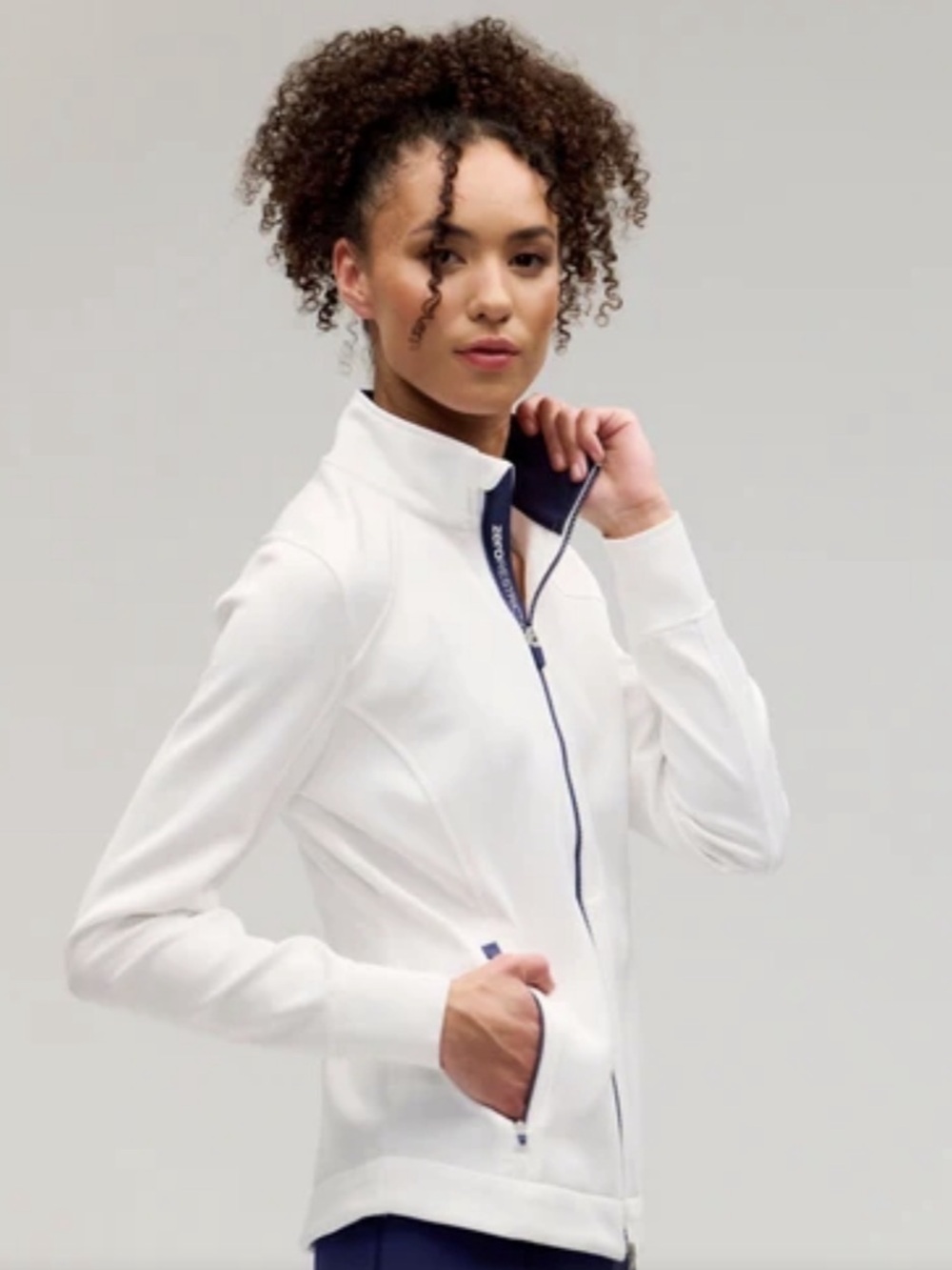 Zero Restriction Golf Mikaela Z500 performance full zip jacket NWT size Large